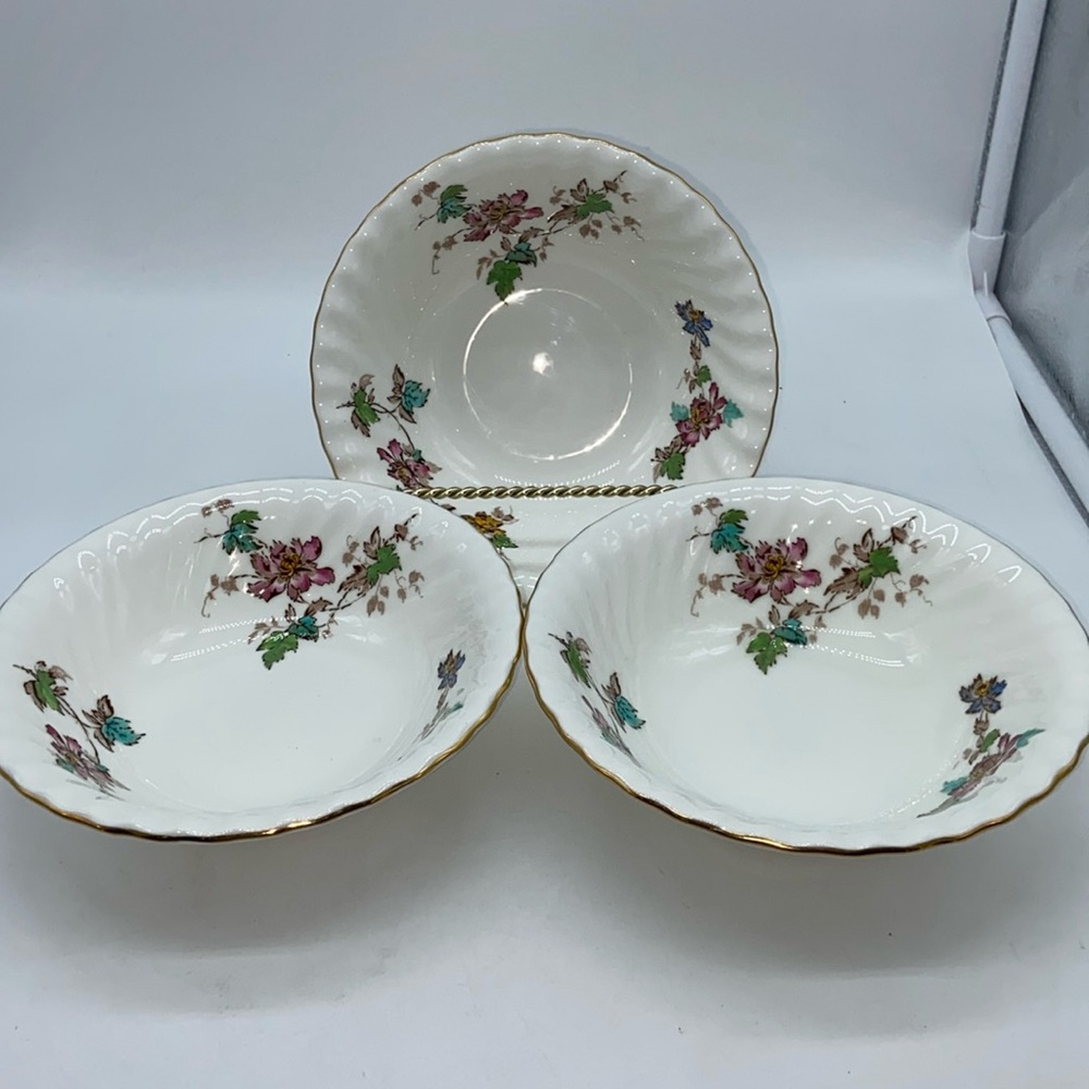Minton “Vermont” 3 Soup/Cereal Bowls English Bone China